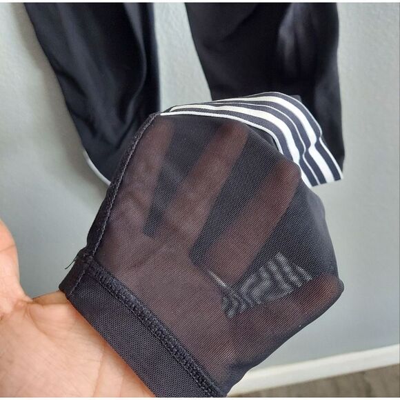 ATHLETA Side Stripe Salutation 7/8 Black Legging Mesh Accent Small - Picture 5 of 7